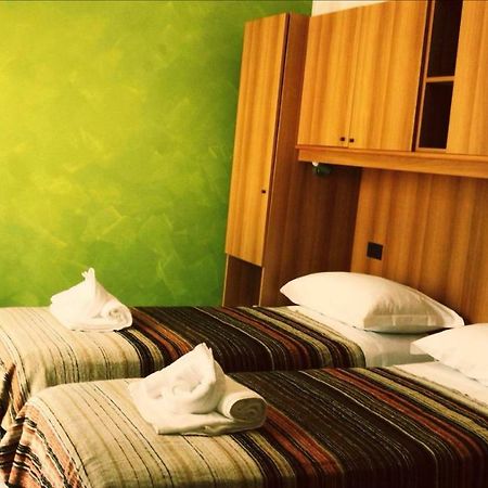 Hotel Antares Garni Giulianova Dış mekan fotoğraf