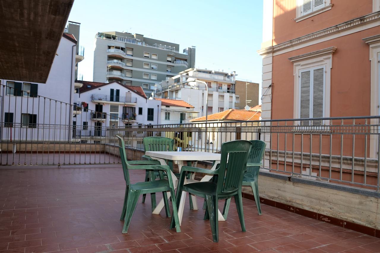 Hotel Antares Garni Giulianova Dış mekan fotoğraf