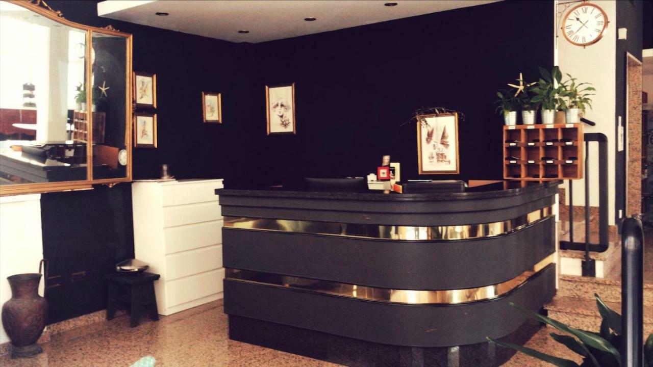 Hotel Antares Garni Giulianova Dış mekan fotoğraf