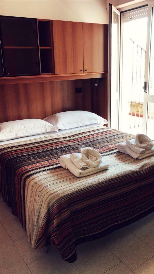 Hotel Antares Garni Giulianova Dış mekan fotoğraf